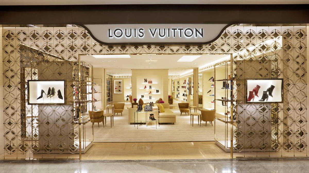 Dubai s Billionaire Lifestyle A Glimpse Into How The Ultra rich Spend Dubai s Billionaire Lifestyle A Glimpse Into How The Ultra rich Spend